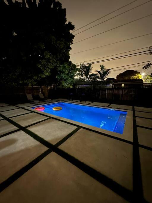 New Miami Home, Pool Near Airport And Beaches, King Bed Dış mekan fotoğraf